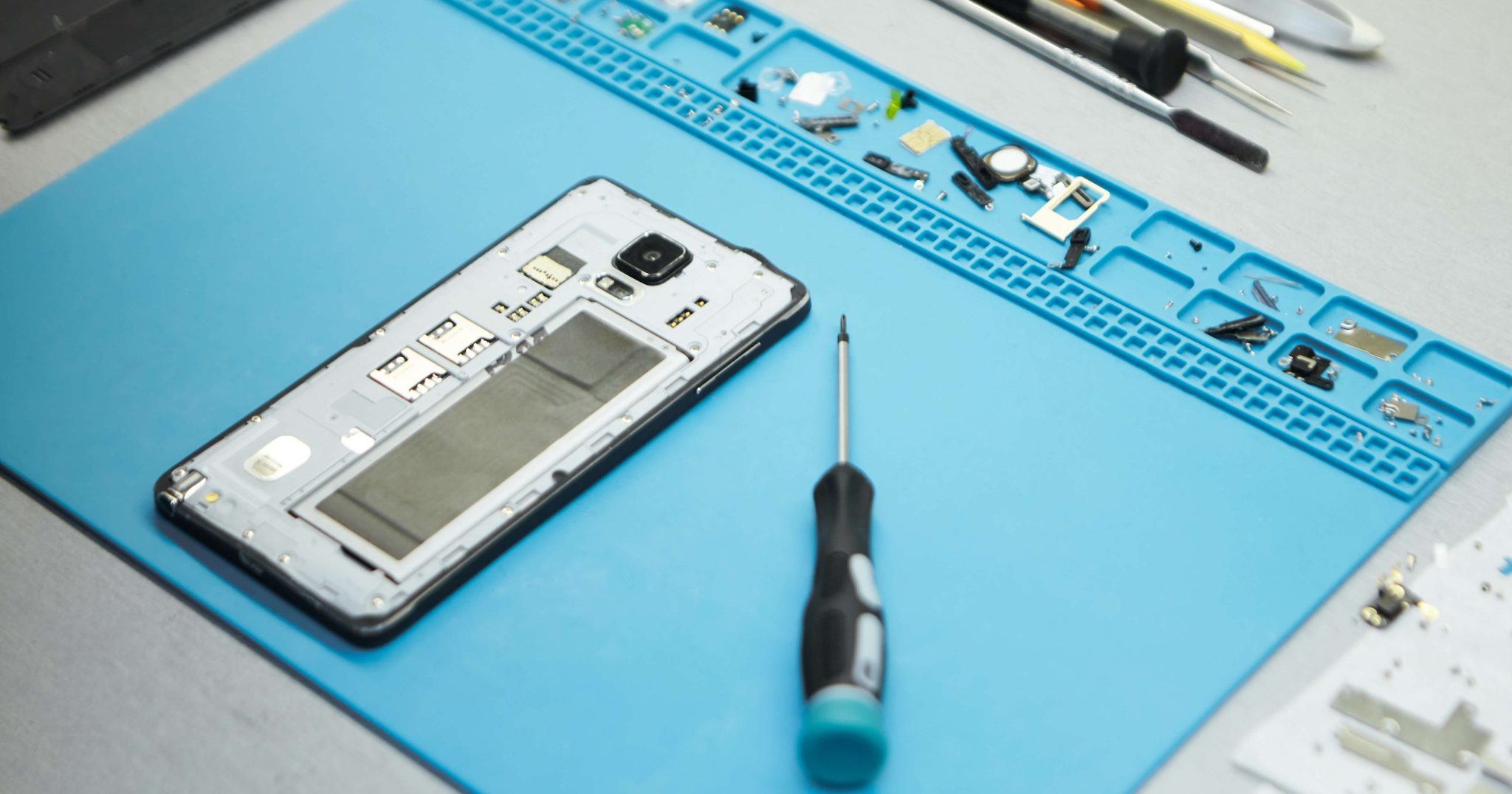 How To Find Android Phone Parts At Lower Prices - A Guide